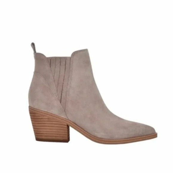 Marc Fisher Suede Leather Teona Light Grey Ankle Cowboy Boot Size 7.5 NWT - Picture 15 of 15